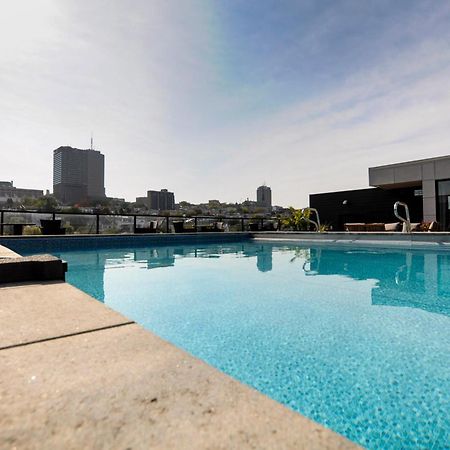 Le Rustique, Chic En Ville, Bbq/ Piscine Quebeque Exterior foto