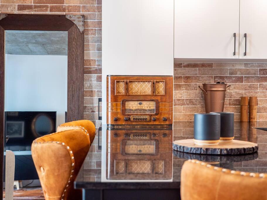 Le Rustique, Chic En Ville, Bbq/ Piscine Quebeque Exterior foto