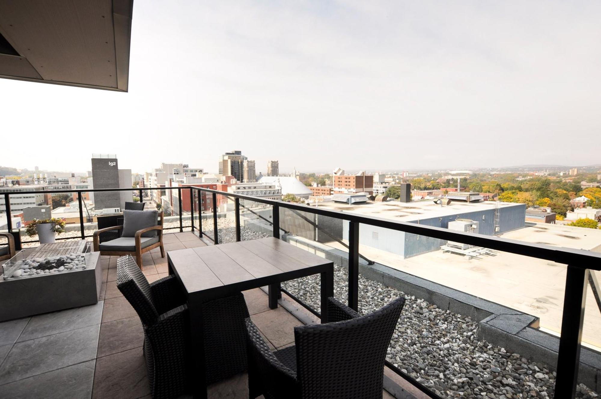 Le Rustique, Chic En Ville, Bbq/ Piscine Quebeque Exterior foto